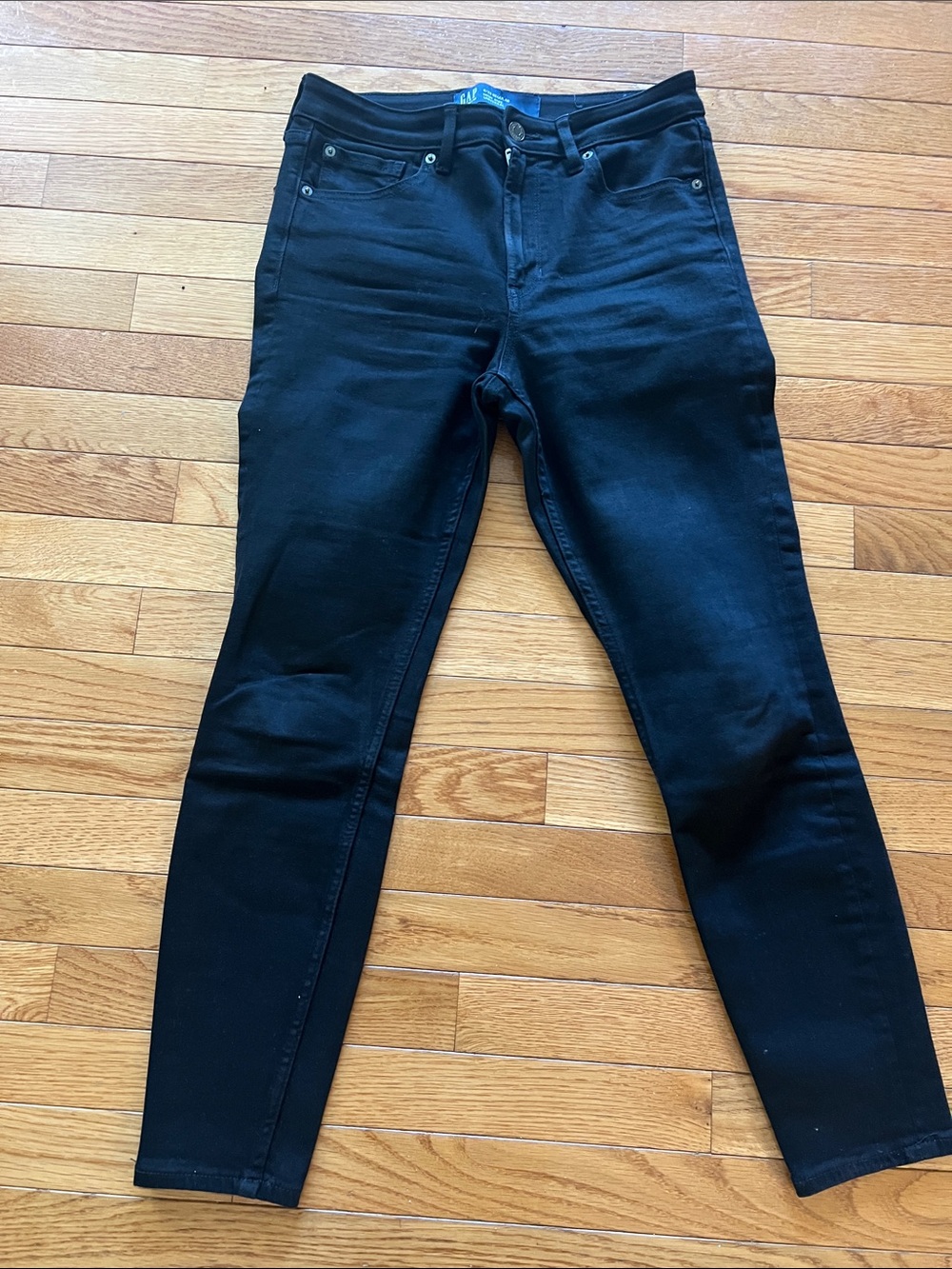 GAP Women's Black Skinny Jeans